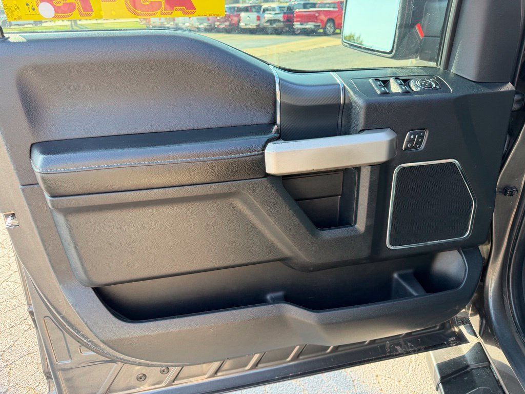 Used 2019 Ford F150 Lariat w/ Equipment Group 502A Luxury AWD/4WD image 12
