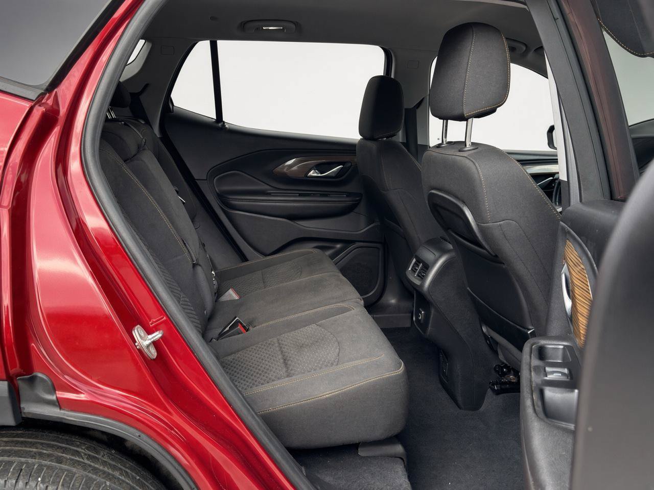 Used 2019 GMC Terrain SLE w/ Infotainment Package I FWD image 15