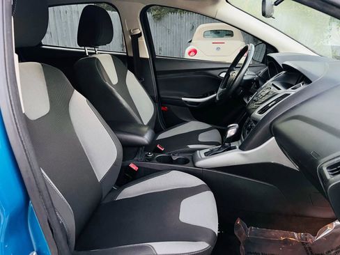 Used 2012 Ford Focus SE image 9