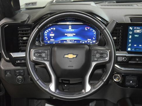 Used 2024 Chevrolet Silverado 2500 High Country w/ High Country Premium Package AWD/4WD image 43