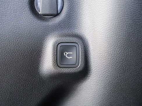 New 2026 Jeep Compass Limited image 10