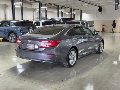 Used 2020 Honda Accord LX image 7