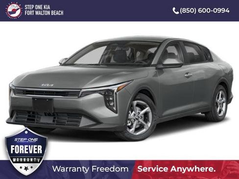 New 2026 Kia K4 LXS image 1