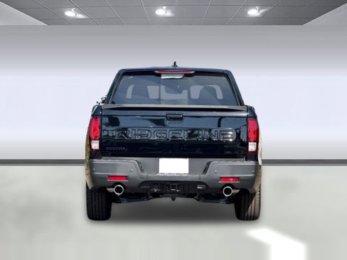 New 2026 Honda Ridgeline Black Edition image 9
