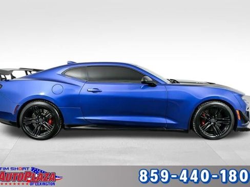 Used 2018 Chevrolet Camaro ZL1 image 5
