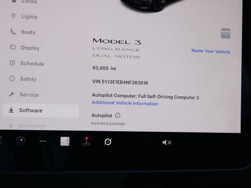 Used 2022 Tesla Model 3 Long Range AWD/4WD image 16