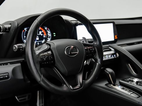 Used 2024 Lexus LC 500 Convertible w/ Touring Package RWD image 36