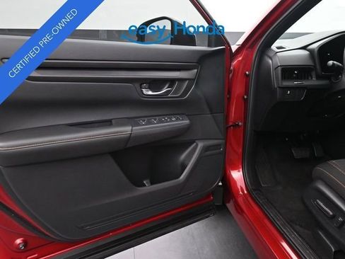 Used 2025 Honda CR-V Sport image 17