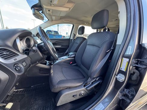 Used 2017 Dodge Journey SXT w/ Premium Group image 12