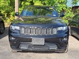 Used 2019 Jeep Grand Cherokee Altitude image 2
