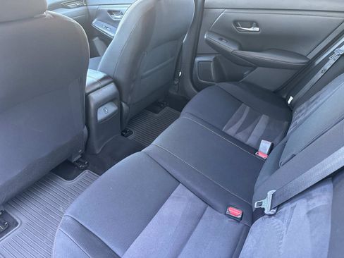 Used 2021 Nissan Sentra SR image 12