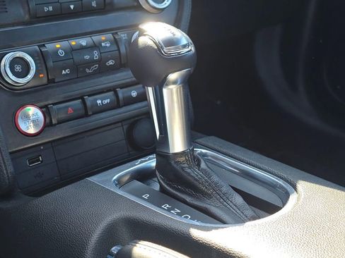 Used 2019 Ford Mustang Coupe image 35