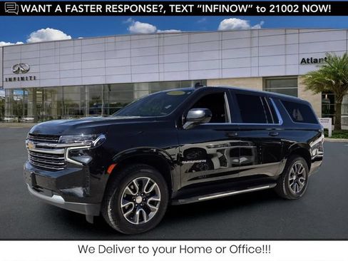 Used 2021 Chevrolet Suburban LT RWD image 1