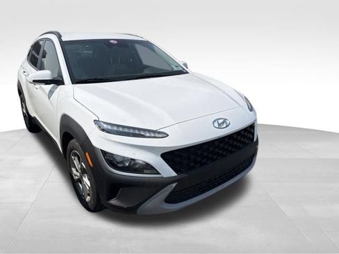 Used 2023 Hyundai Kona SEL FWD image 5
