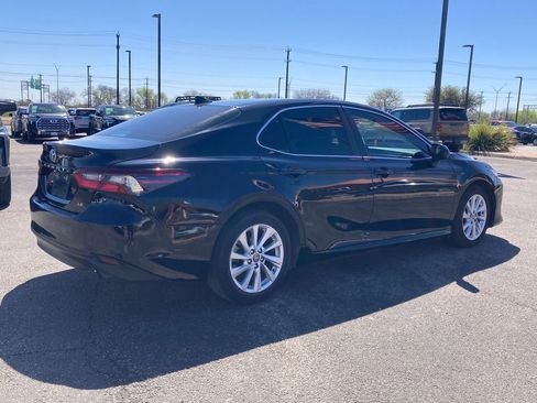 Used 2023 Toyota Camry LE FWD image 5