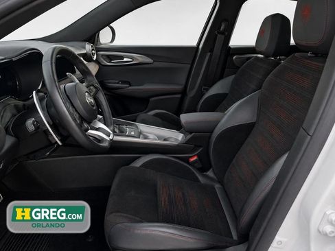 Used 2024 Alfa Romeo Tonale Veloce AWD/4WD image 10