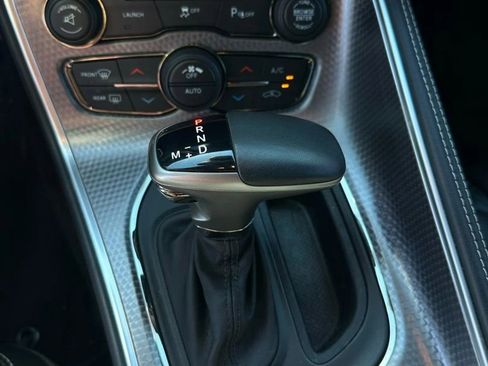 Used 2016 Dodge Challenger SRT Hellcat image 31