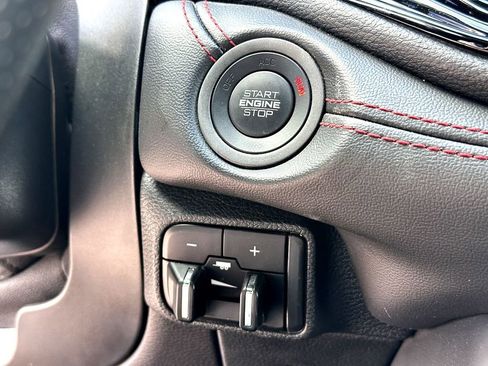 Used 2024 Dodge Durango GT image 20