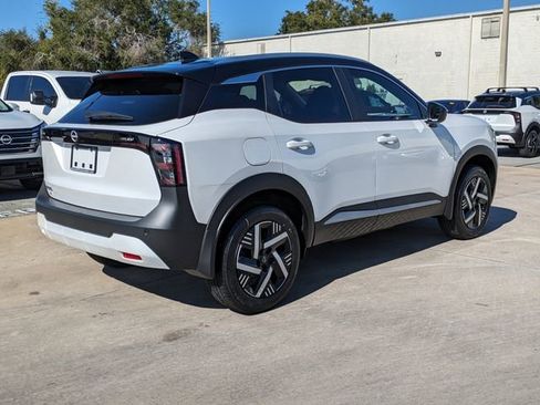 New 2026 Nissan Kicks SV w/ SV Premium Package image 5