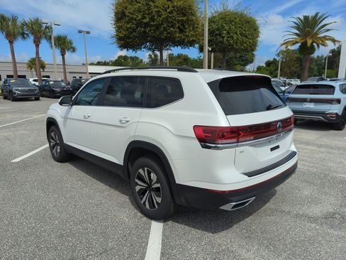 New 2026 Volkswagen Atlas SE image 7