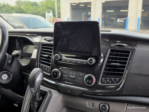 Used 2021 Ford Transit 250 Medium Roof AWD image 19