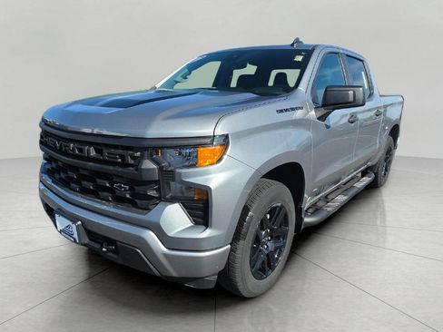 Used 2023 Chevrolet Silverado 1500 Custom w/ Rally Edition AWD/4WD image 13