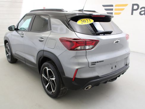 Used 2023 Chevrolet TrailBlazer RS w/ Convenience Package image 8