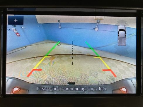 Used 2019 Ford Ranger Lariat w/ Black Appearance Package image 23