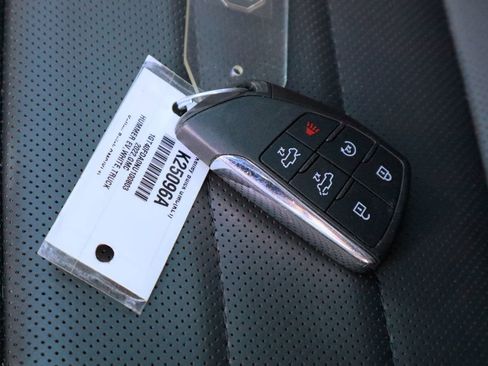 Certified 2022 GMC Hummer EV Edition 1 w/ LPO, Illumination Package image 34