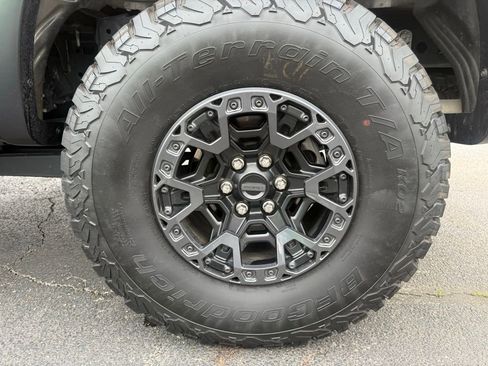 Used 2025 Ford F150 Raptor w/ Equipment Group 803A Raptor R AWD/4WD image 40