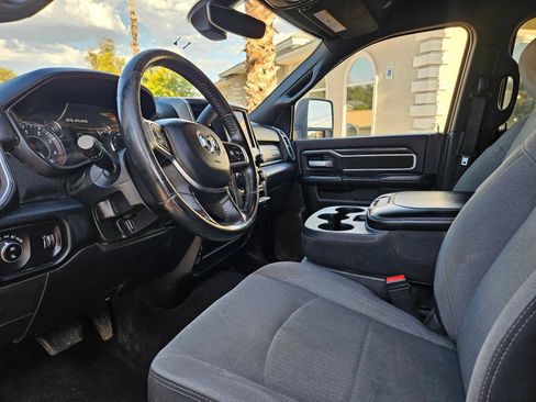 Used 2024 RAM 3500 Big Horn AWD/4WD image 6