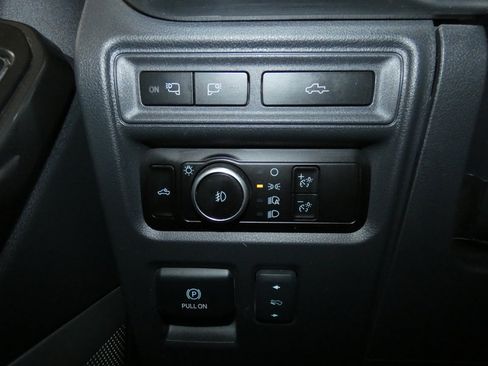 Used 2023 Ford F150 Lariat w/ Equipment Group 502A High AWD/4WD image 21
