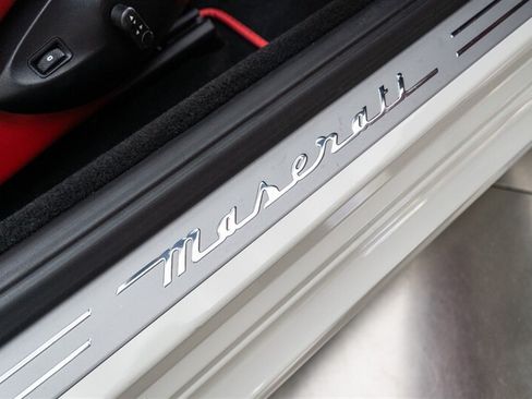 Used 2018 Maserati GranTurismo MC RWD image 54