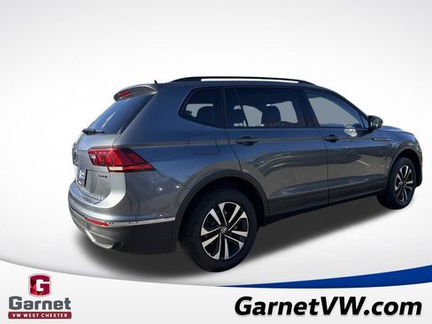 Certified 2024 Volkswagen Tiguan S image 5