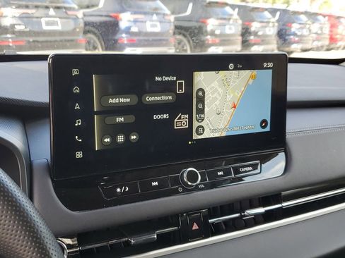 Used 2025 Mitsubishi Outlander SE FWD image 26