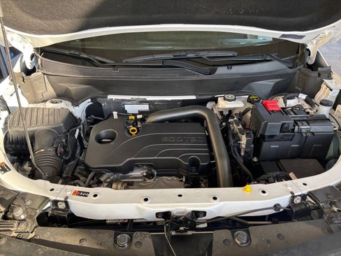 Used 2025 Chevrolet Equinox LT FWD image 31