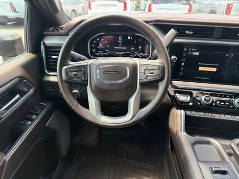 Used 2024 GMC Sierra 2500 Denali w/ Denali Reserve Package AWD/4WD image 14