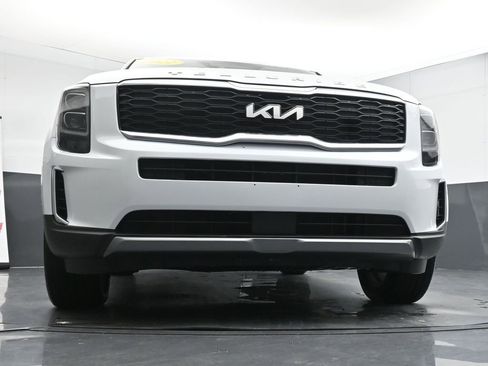Used 2022 Kia Telluride EX w/ EX Premium Package image 35