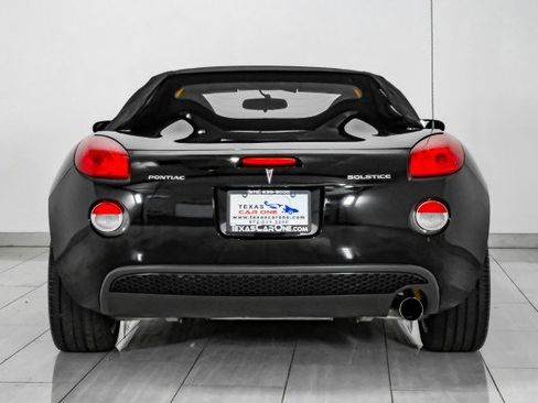 Used 2006 Pontiac Solstice Convertible w/ Power Package RWD image 10
