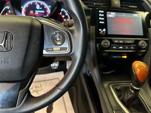 Used 2019 Honda Civic Si image 12
