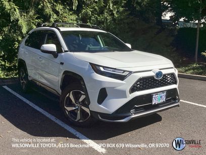 Used 2024 Toyota RAV4 SE