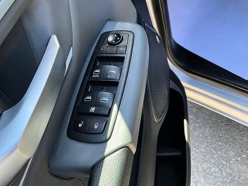 Used 2020 RAM 1500 Big Horn AWD/4WD image 13