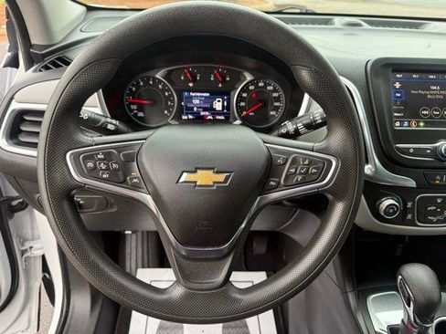Used 2022 Chevrolet Equinox LT FWD image 7