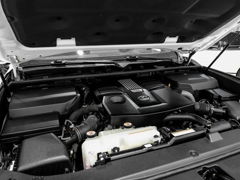 Used 2024 Lexus LX 600 F Sport image 50