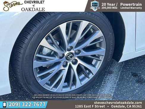 Used 2021 Lexus ES 300h w/ Premium Package image 36