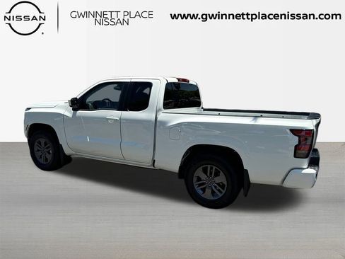 New 2025 Nissan Frontier SV image 8
