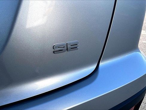 Used 2024 Mitsubishi Eclipse Cross SE image 8