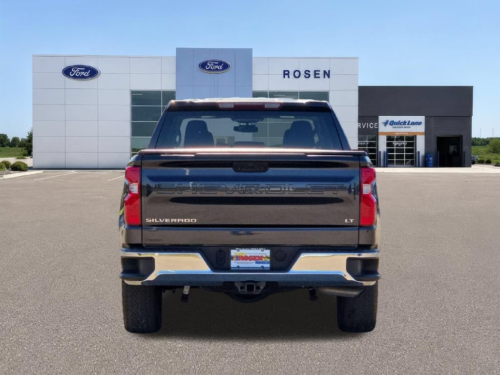 Used 2024 Chevrolet Silverado 1500 LT AWD/4WD image 4