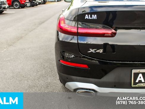 Used 2025 BMW X4 xDrive30i image 13