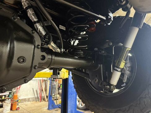 Used 2023 Jeep Wrangler Unlimited Rubicon 392 w/ Trailer Tow Package AWD/4WD image 65